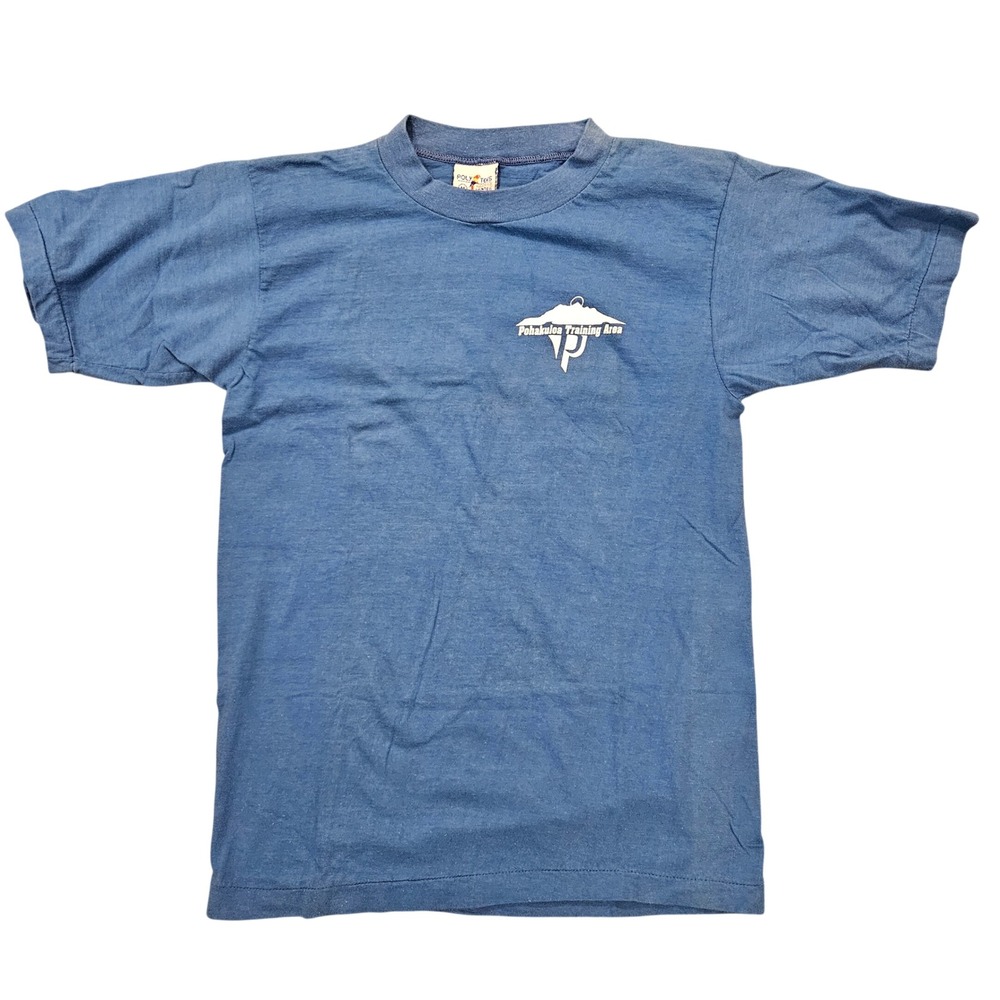 Vintage Poly Tees Hawaii Pohakuloa Training Area US Army T-Shirt Blue Medium